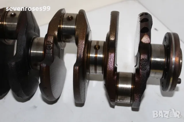 Колянов вал Пежо 307 1.6i 2002 Peugeot 307, снимка 4 - Части - 49328925