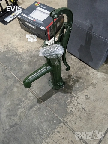 Ръчна чугунена помпа FloraWorld (68 см) – Внос от Германия