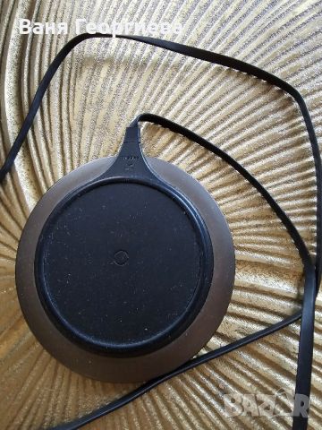 Baseus Metal Wireless Charger - поставка (пад) за безжично зареждане, снимка 1 - Безжични зарядни - 46165788