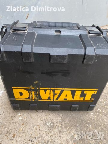 Циркуляр Dewalt 220v, снимка 4 - Циркуляри - 46007980