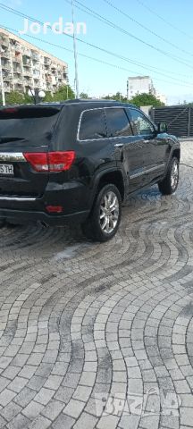 Jeep Grand Cherokee 3,6i,  LPG, Overland,  4x4, снимка 2 - Автомобили и джипове - 45982639