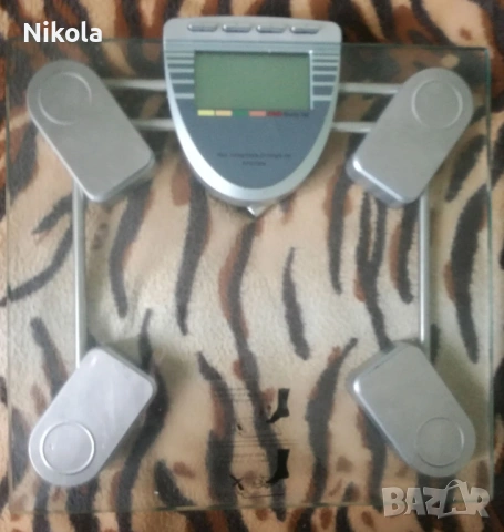 Продавам/Бартер Два Броя Електронни Смарт Кантари !