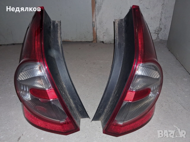 Задни светлини (стопове) за Dacia Sandero 1.5 dCi (2008–2012)