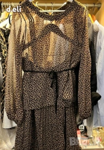 Pinko и Liu.Jo Milano Size M Два топа от Коприна, снимка 9 - Корсети, бюстиета, топове - 51314204