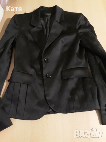 Ново дамско сако Dika 36