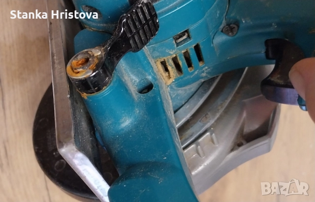 Акумулаторен ръчен циркуляр Makita BSS501 18V за части. , снимка 7 - Други инструменти - 52088202