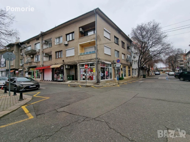 Продават се 3 търговски помещения в гр.Поморие, снимка 3 - Магазини - 53387047