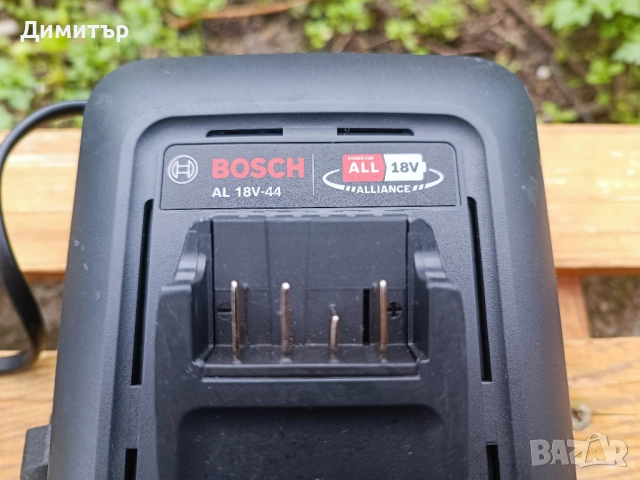 Зарядно Bosch AL 18V-44, AL 1830 CV, AL 18V-20, снимка 2 - Други инструменти - 37814167