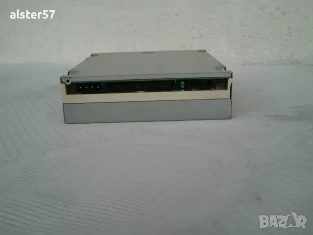 CD-R/RW/DVD-Rom Sony CRX320E, снимка 6 - Други - 47842817