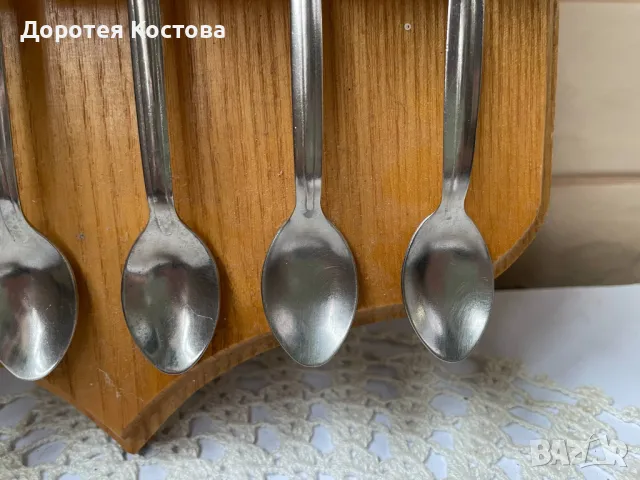 Красиви лъжички за чай/кафе с дървена стойка за стена от Англия, снимка 11 - Антикварни и старинни предмети - 50234604