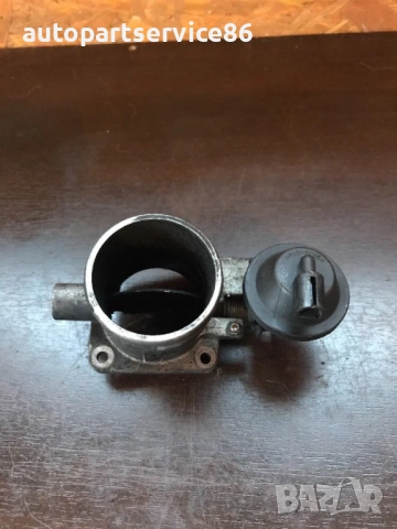 Дроселова клапа 2.0 CRDi за KIA Carens (2002-2006) 35100-27XXX