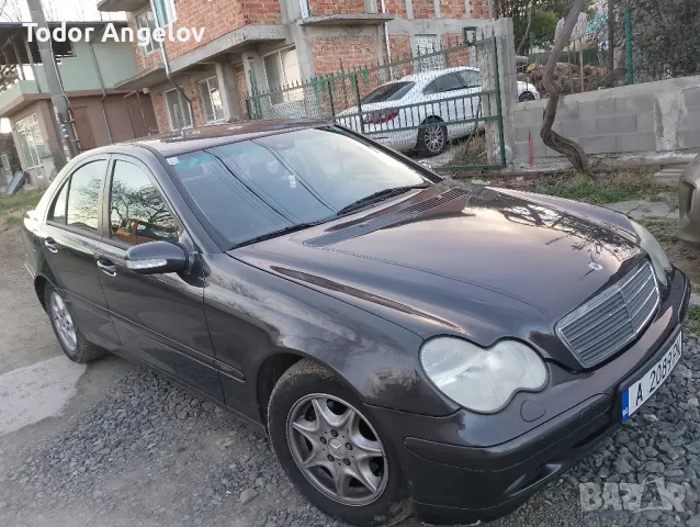 Мерцедес c220 , снимка 13 - Автомобили и джипове - 48666487