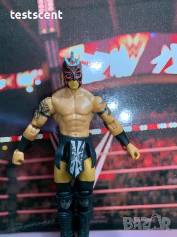 Екшън фигура WWE Kalisto Калисто Mattel Basic figure играчка lucha, снимка 8 - Колекции - 49512673