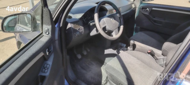 Опел Мерива 1.7 CDTI , снимка 16 - Автомобили и джипове - 51155291