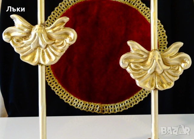 Бронзов свещник с барокова декорация,висок. , снимка 2 - Антикварни и старинни предмети - 51711033