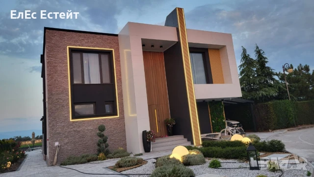 ПРОДАВА СЕ! Новострояща се луксозна къща близо до Пловдив, снимка 4 - Къщи - 51133034