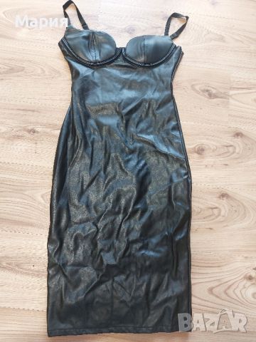 Дамска кожена рокля , снимка 1 - Рокли - 45235172