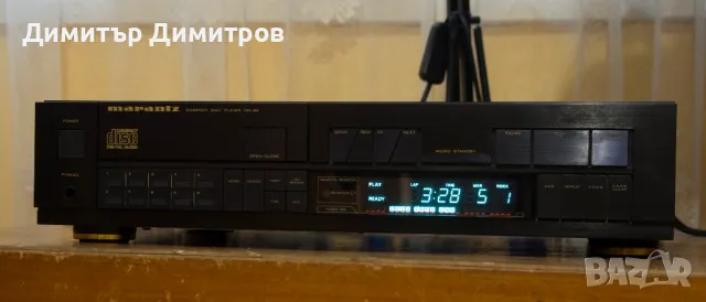 Предлагам отличен CD плейър Marantz CD84, снимка 1 - Ресийвъри, усилватели, смесителни пултове - 46930395