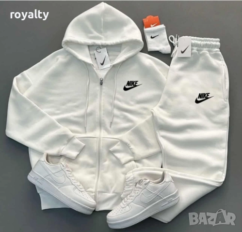 Nike бял мъжки ватиран екип 