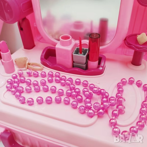 Куфар ,тоалетка за грим., снимка 4 - Играчки за стая - 52712423