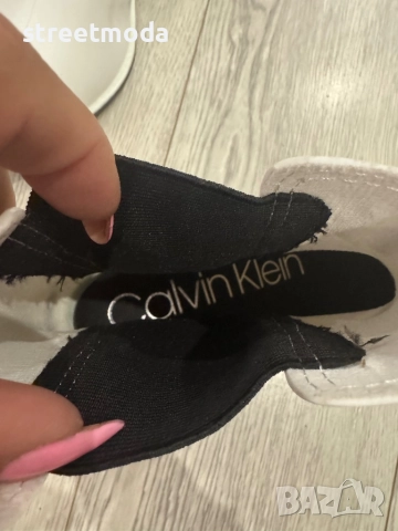 Calvin Klein гумени боти, снимка 5 - Дамски боти - 51970242