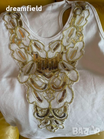 Младежки топ с пайети