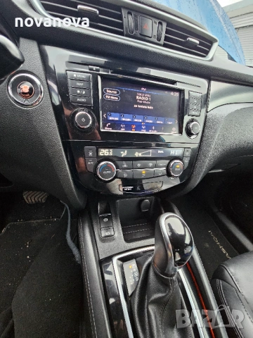 NISSAN Qashqai 1. 7 dCi 4x4 Tekna , BOSE , Автоматик, снимка 11 - Автомобили и джипове - 53261257