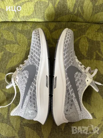 Дамски маратонки Nike AIR ZOOM PEGASUS 35, снимка 12 - Маратонки - 50271939