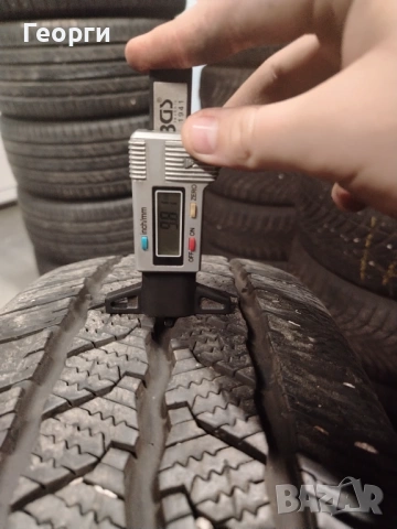 2бр.зимни гуми 215/75/16C Continental, снимка 2 - Гуми и джанти - 53211923