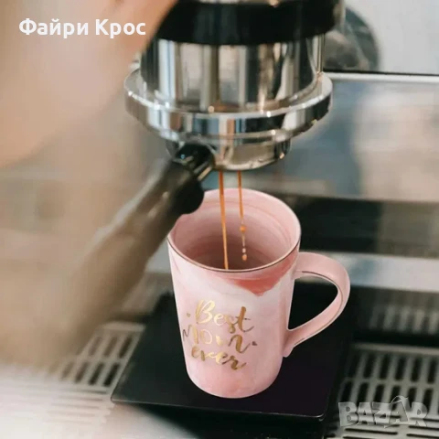 Подаръчен комплект за жена, 6 части, идея за подарък, Чорапи, Ароматна свещ - Розов, снимка 4 - Подаръци за жени - 50643681