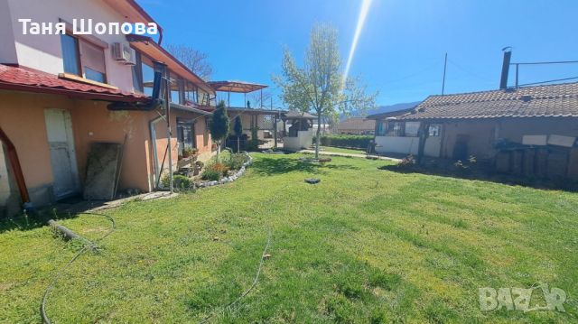 Двуетажна къща с ракиджийница  за продажба в с.Рупите, община Петрич, снимка 2 - Къщи - 45090334
