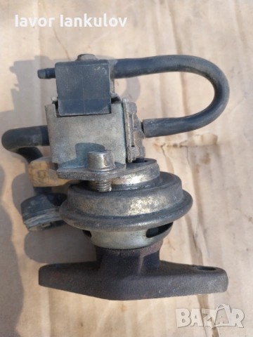 ЕГР клапан за Опел Вектра Б 1998 год 2.0 бенз. 136 к.с., снимка 2 - Части - 53850661