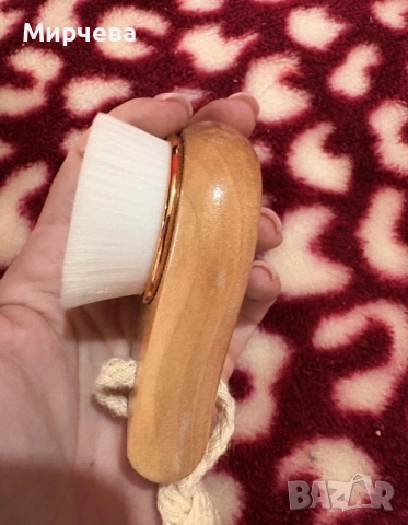 Голям лот чисто нови четки за грим и поставка около 50бр, снимка 6 - Комплекти и лотове - 53700179