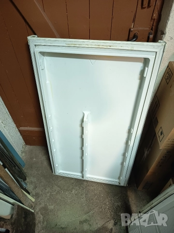 Части и аксесоари за хладилник с фризер Siltal KB 2039 #, снимка 4 - Хладилници - 52788975