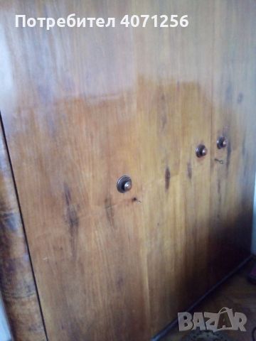 Дървен гардероб, снимка 1