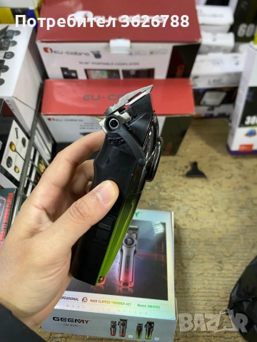 GEEMY GM-810 Комлект за постригване, снимка 10 - Машинки за подстригване - 53967578
