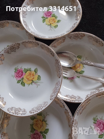 Комплект английски чинии 22 к  Gold , снимка 5 - Сервизи - 52996402