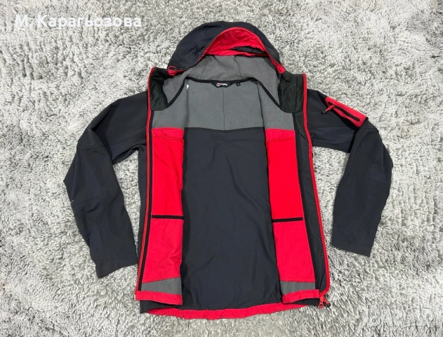 Техничен софтшел Berghaus Jorasses, Размер L, снимка 3 - Якета - 54247915