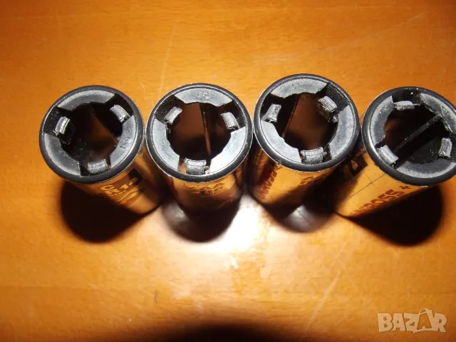 преходници от батерии R6(AA) към CR14=4бр. по 1лв, снимка 2 - Друга електроника - 49650275