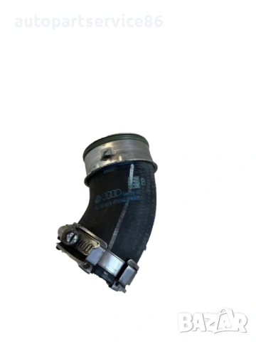 Маркуч за интеркулер за Volkswagen Touareg 3.0 TDI (2009) 7L6145943B