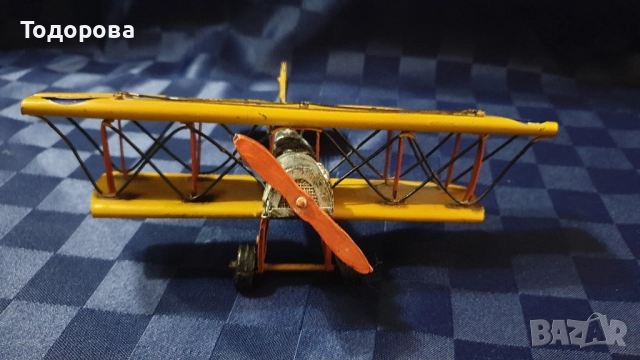 Стар метален витлов самолет, снимка 7 - Антикварни и старинни предмети - 52510750