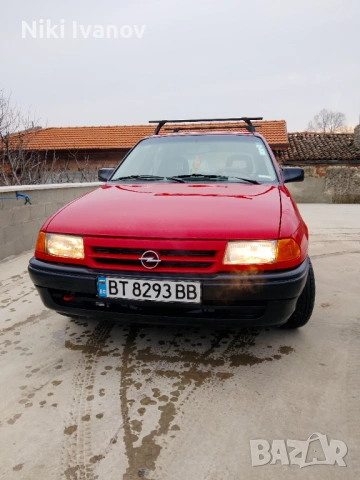 Опел Астра 1.4 газ 850 евро 