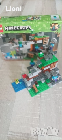 Lego Minecraft 21141