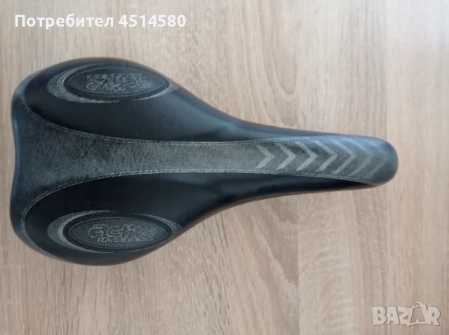 Продавам седалка за велосипед 