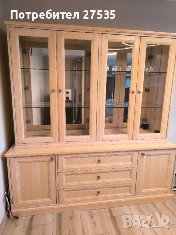 Витрина, снимка 3 - Секции и витрини - 54268836