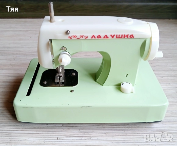 Метална детска шевна машина 
