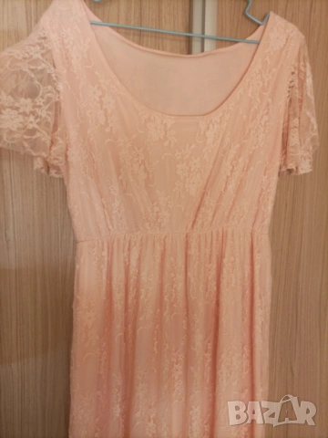 Дълга дантелена рокля , снимка 3 - Дрехи за бременни - 53871609