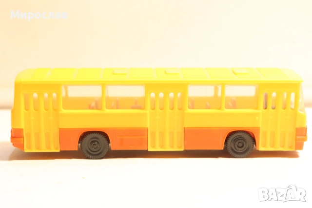 BERLINPLAST?? H0 1/87 IKARUS ИКАРУС МОДЕЛ АВТОБУС, снимка 4 - Колекции - 53847176