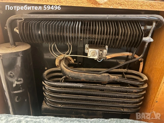 Продавам, шкаф-хладилник, снимка 8 - Шкафове - 53434351