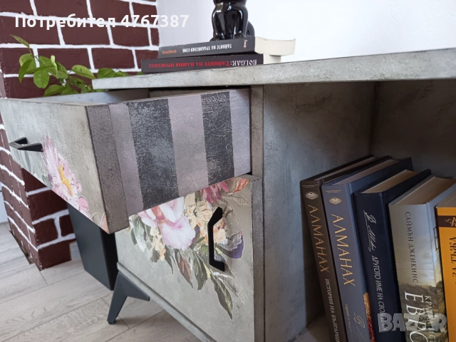 Реставрирани мебели, снимка 4 - Шкафове - 53857462